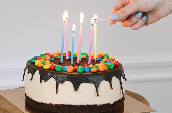 祝40岁女人生日祝福语简短 祝40岁女人生日贺词